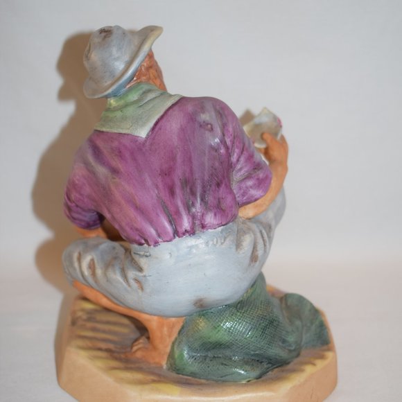 Vintage 1972 Royal Dalton Beachcomber Figure - Picture 3 of 5